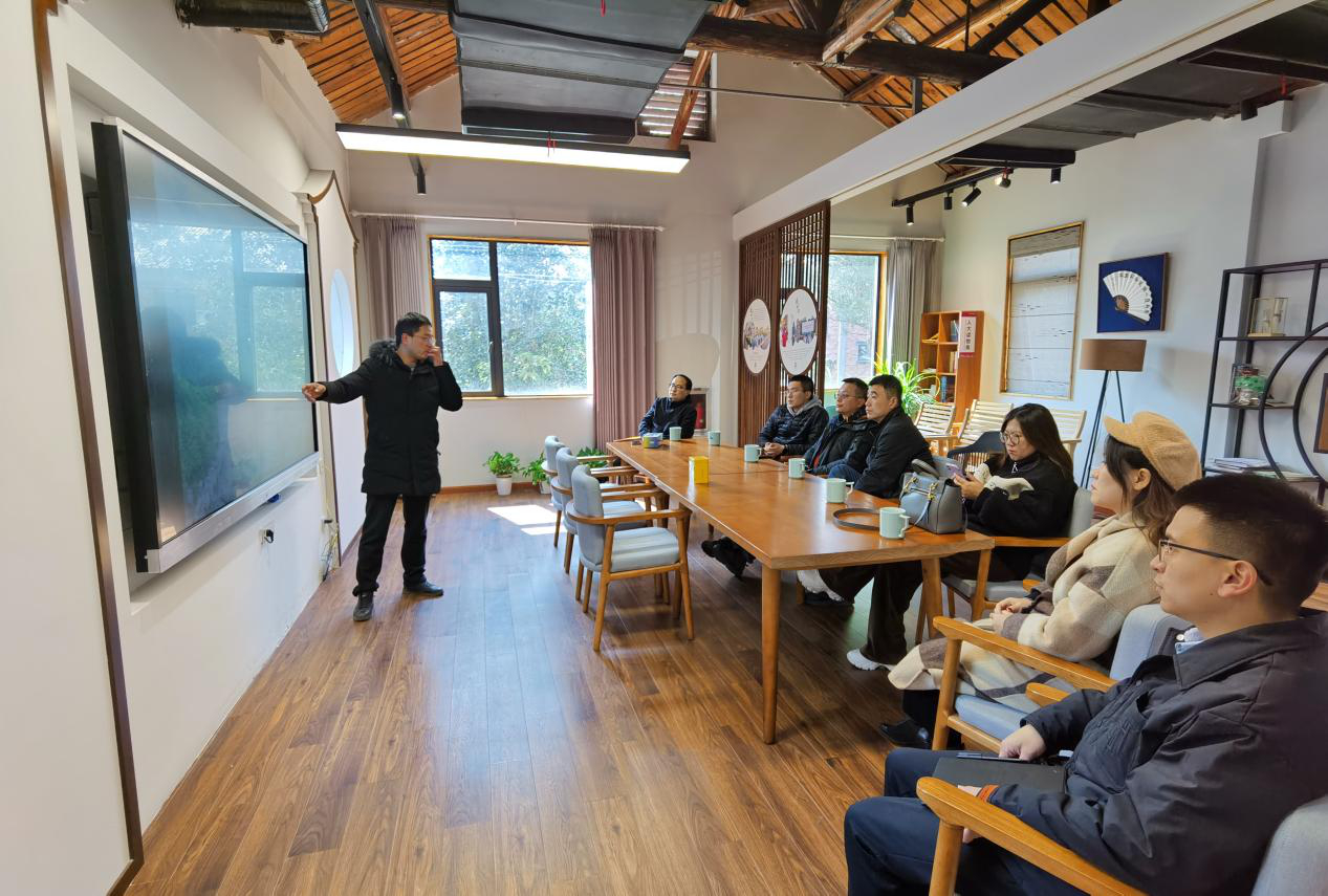 山村溪口迎飛豬 鄉村振興繪共富