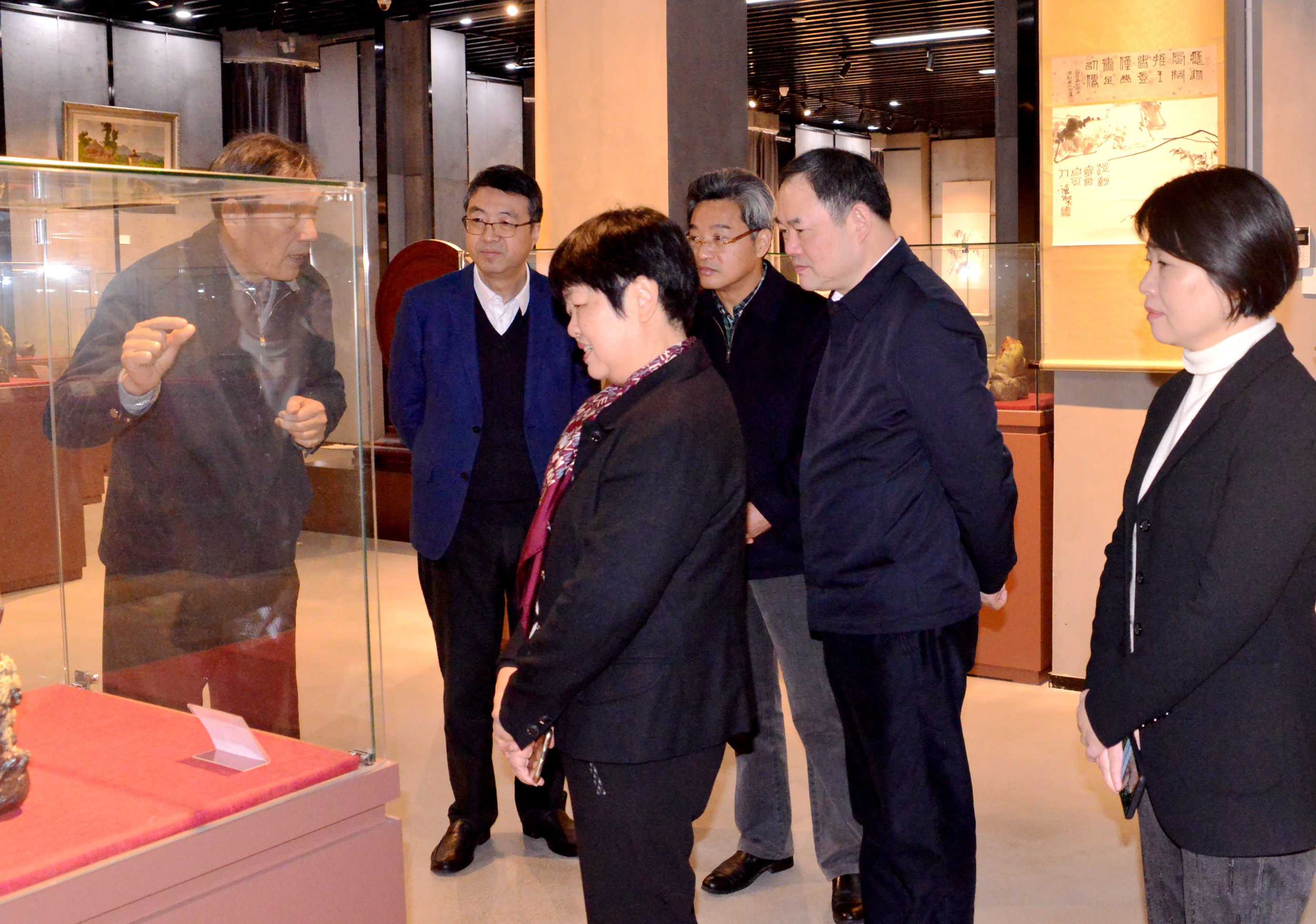 省二輕集團組織外部董事赴下屬企業調研